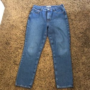 Mom jeans